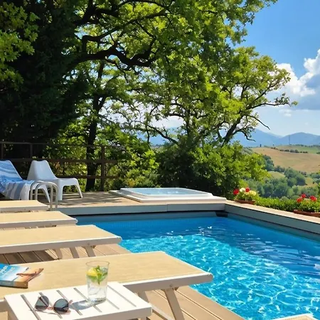 La Chiesetta - Private Pool And Jacuzzi - Borgo Canapegna Φαμπριάνο