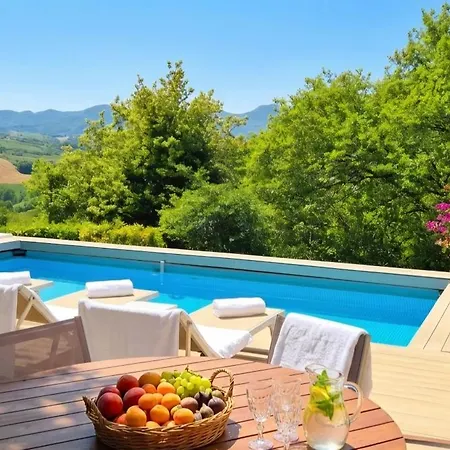 La Chiesetta - Private Pool And Jacuzzi - Borgo Canapegna Villa