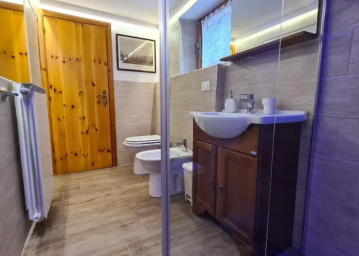 别墅 La Chiesetta - Private Pool And Jacuzzi - Borgo Canapegna 法布里亚诺