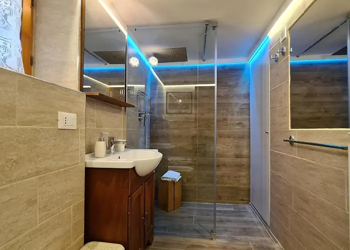 La Chiesetta - Private Pool And Jacuzzi - Borgo Canapegna 别墅 法布里亚诺