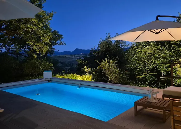 La Chiesetta - Private Pool - Borgo Canapegna Βίλα Φαμπριάνο