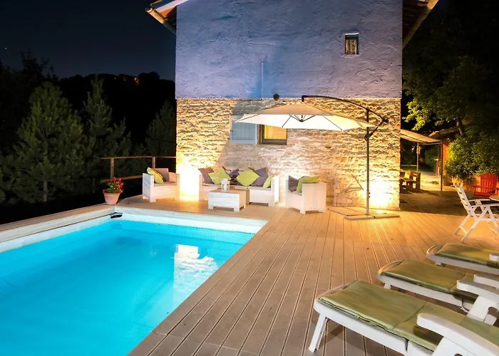 La Chiesetta - Private Pool And Jacuzzi - Borgo Canapegna * 法布里亚诺